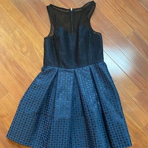 Black and blue abs dress